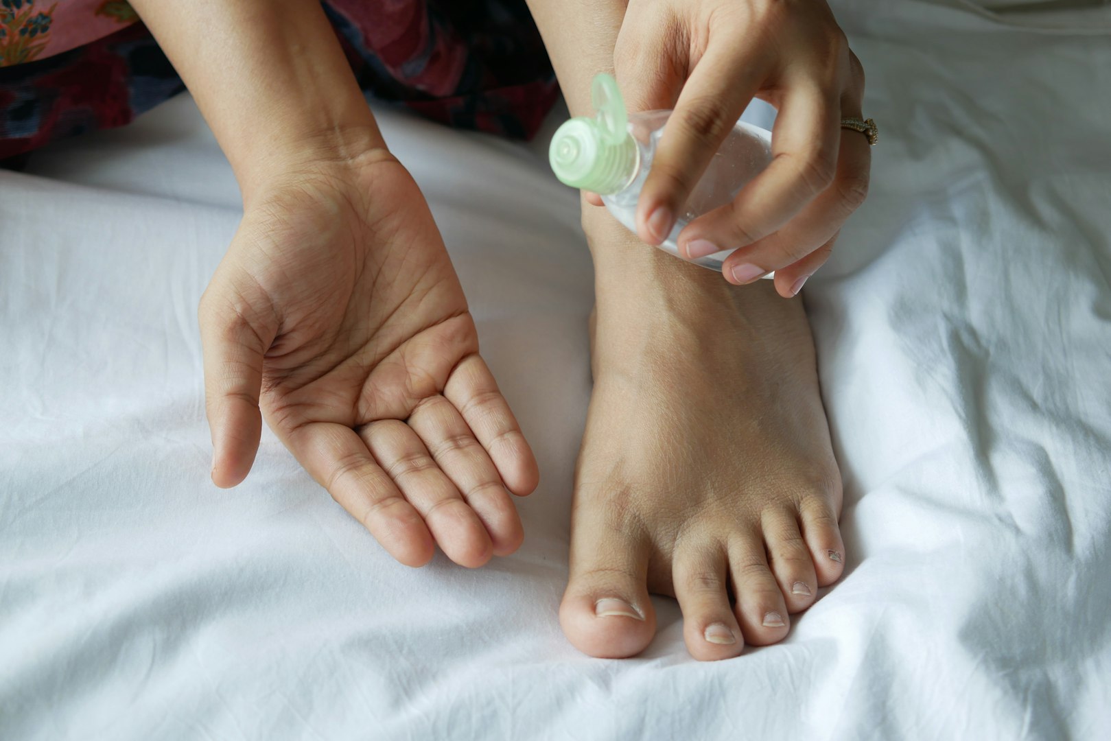 comment on peut aider une ampoule au pied à guérir